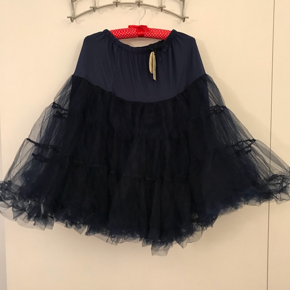 NWT navy petticoat